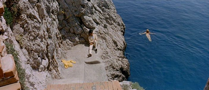 le mepris sirene.jpg